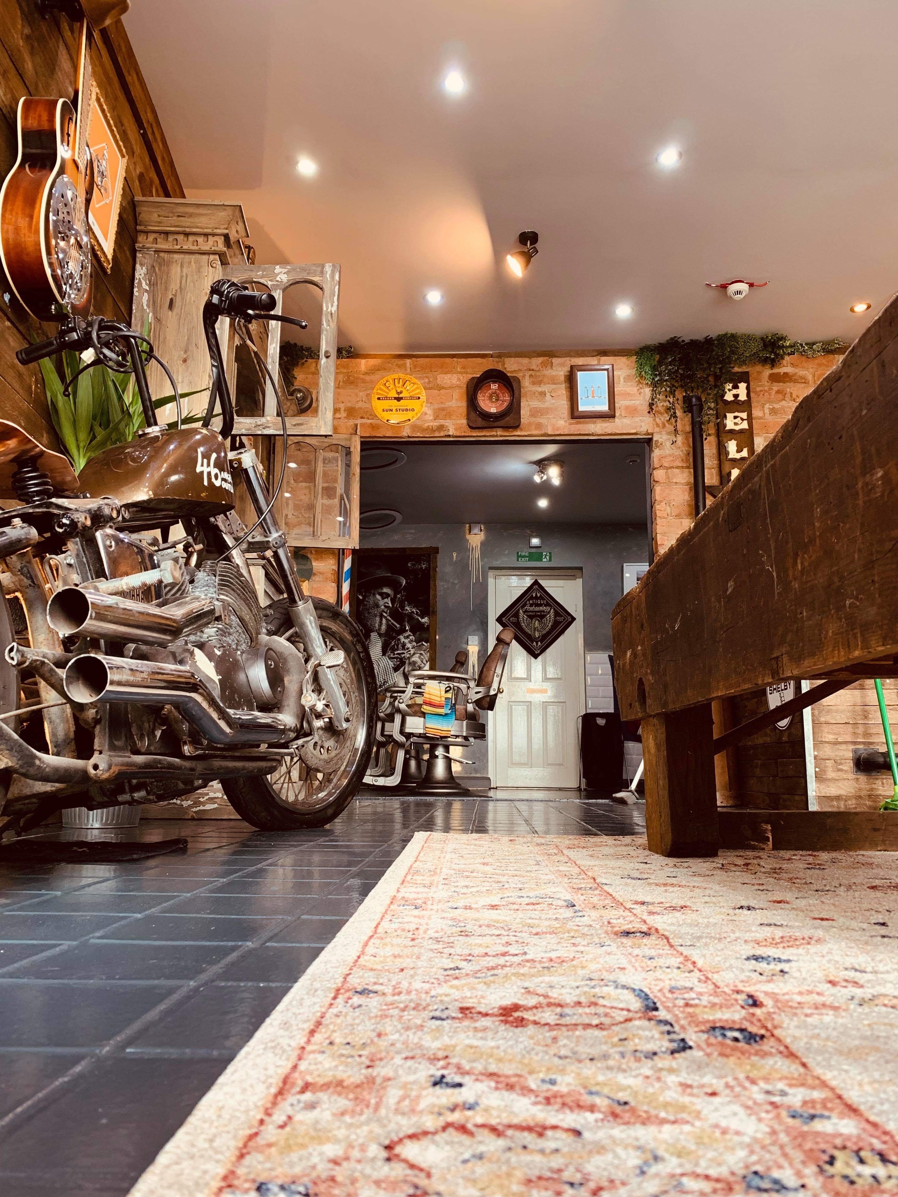 MR ROBINSONS "WINGS" T-SHIRT FOR KIDS