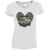 THE BEST 4 X 4 MUM X FAR V-NECK T-SHIRT